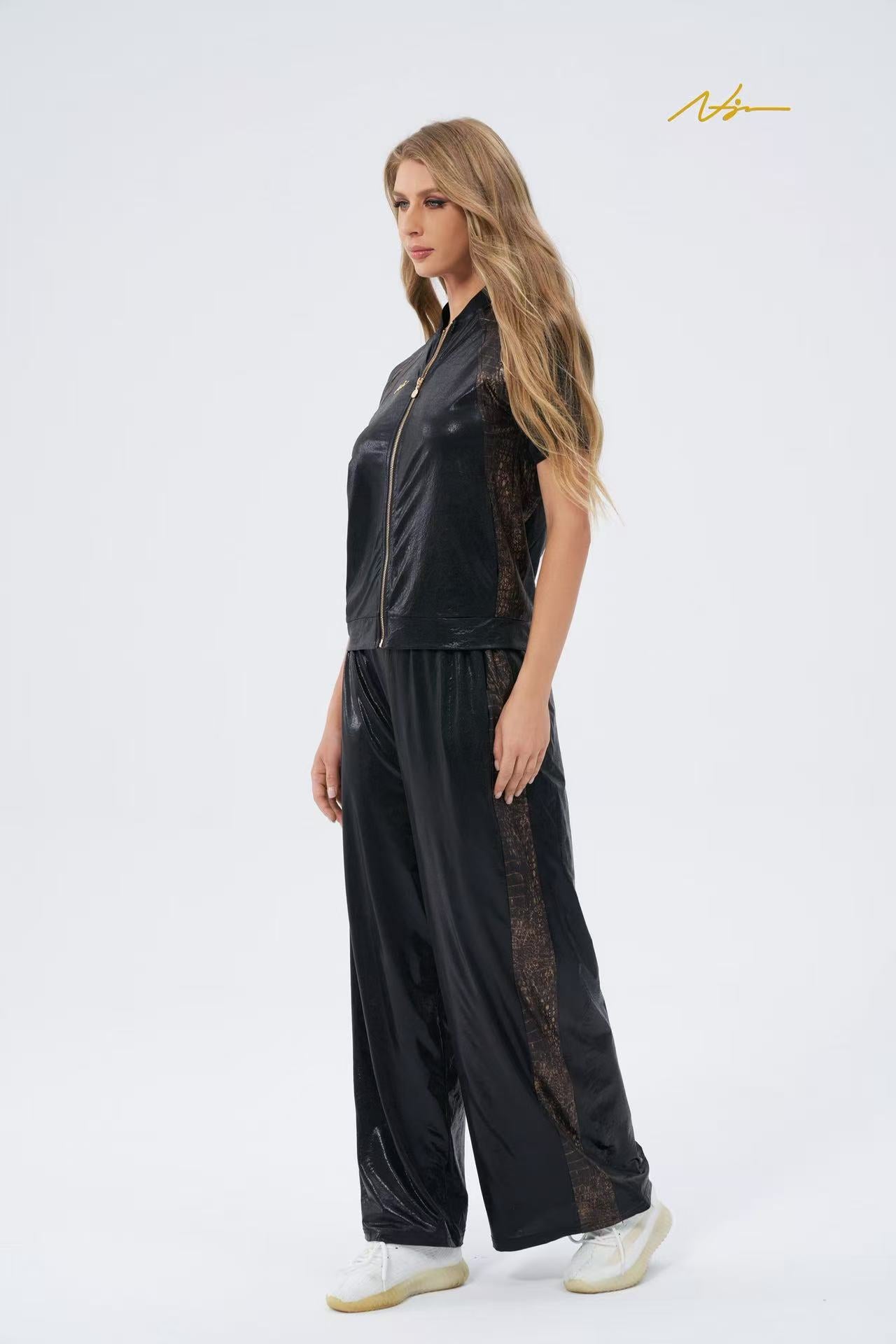 #NJ2000 Metallic Black Leopard Sports For Women